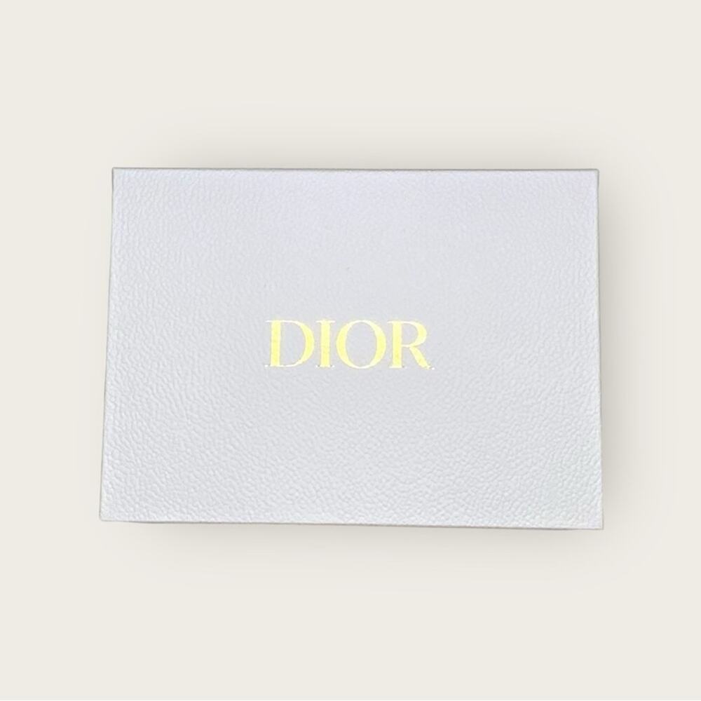 Dior | Textured Storage Box | White/Gold | W12.5 x H9 x D4.5 inch